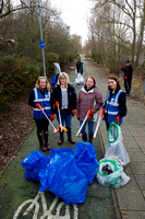 Royal Greenwich - Thames 21 Community clean-up , Thamesmead